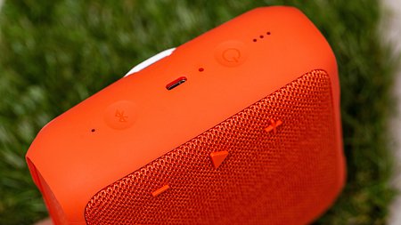 The Teufel Boomster Go Is A Robust Bluetooth Speaker That Does Stereo