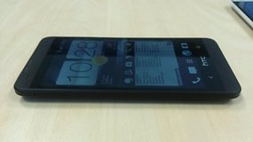 HTC One Mini, foto confronto con lo One