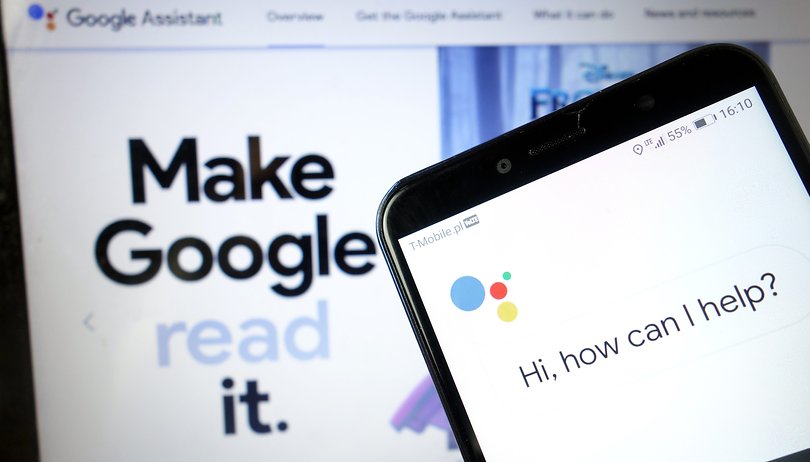 Google Assistant read AdobeStock 321262860