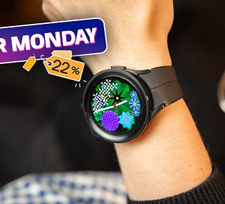 Get the best Samsung smartwatch of all times with 22% discount today