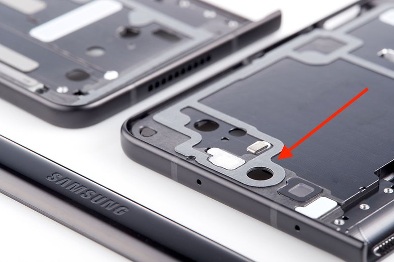 Samsung Galaxy Z fold 3 tape
