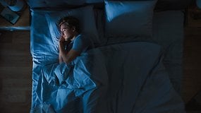 Want Better Sleep Tracking Scores? Just Do This 10-Minute Habit Daily