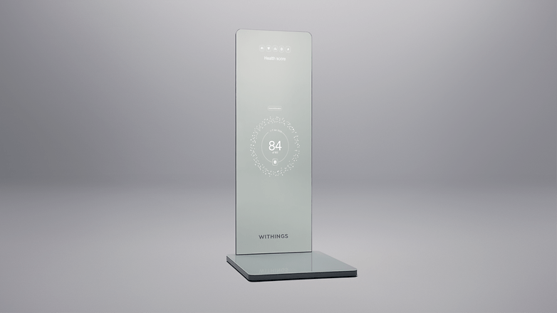 Withings OMNIA health scale displaying a score of 84.