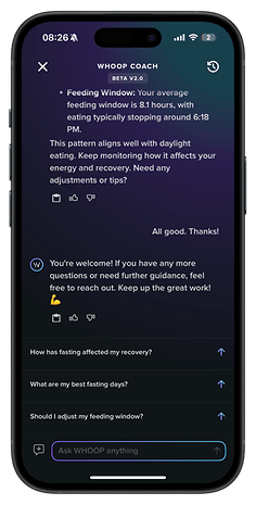 WHOOP Coach-Oberfläche zeigt Ratschläge zum Essfenster und Benutzerfragen.