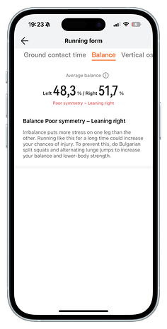 Huawei Watch Fit 4 Pro displaying running form with balance metrics and exercise recommendations.