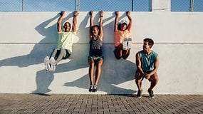 Unexpected Benefits: Why Hanging from a Bar Is Becoming a Health Trend