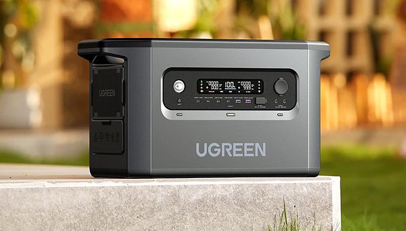 ugreen portable power station lifepo4 battery solar generator 2400w