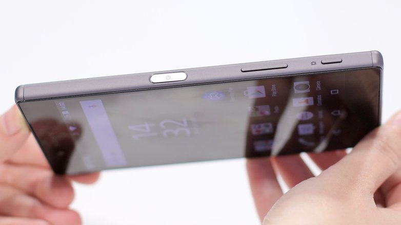 review xperia z5 PT design