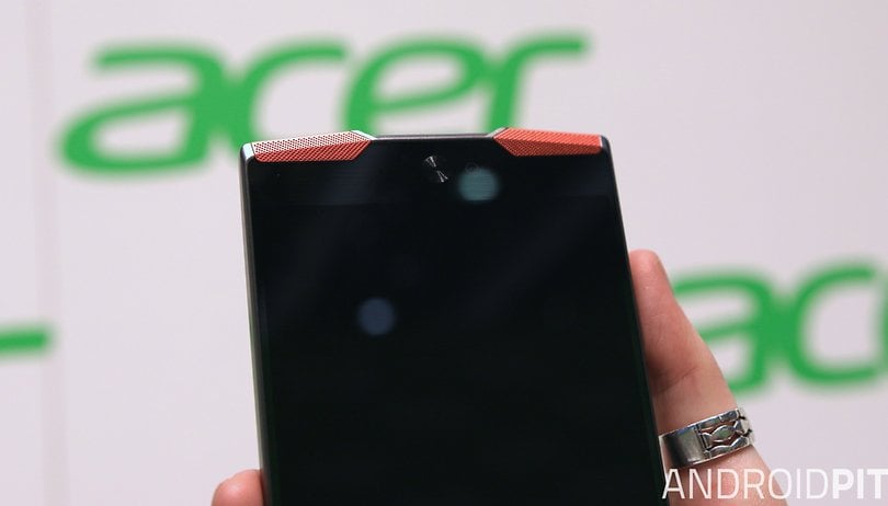 Acer predator 6 hands on camera