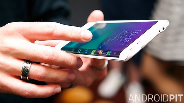 Samsung Galaxy Note edge touch control