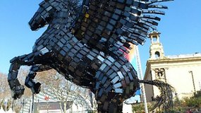 [Vidéo] Une sculpture de Pégase en smartphones Huawei