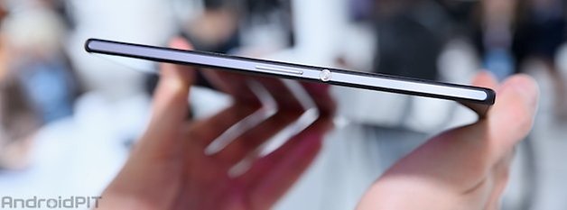 Sony Xperia Z2 Tablet – Dispositivo en la mano