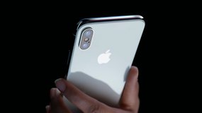 iPhone X: così Apple mostra come arrivare primi non sempre conti