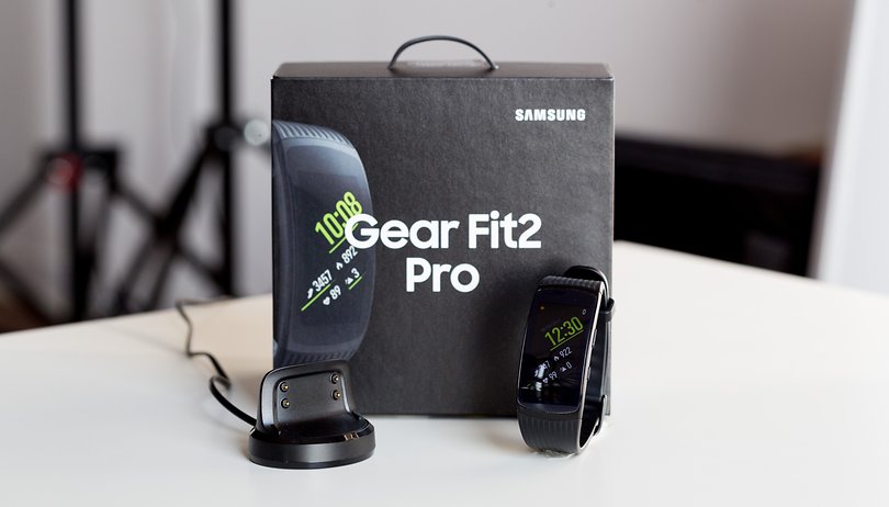 Samsung gear fit hot sale 2 review