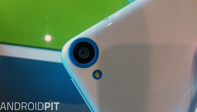 htc desire 820 hands on camera close up