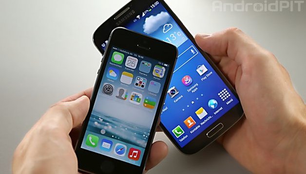 iphone5s galaxys4 teaser