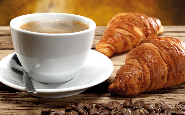 Kaffee_Croissants jpg 14589186