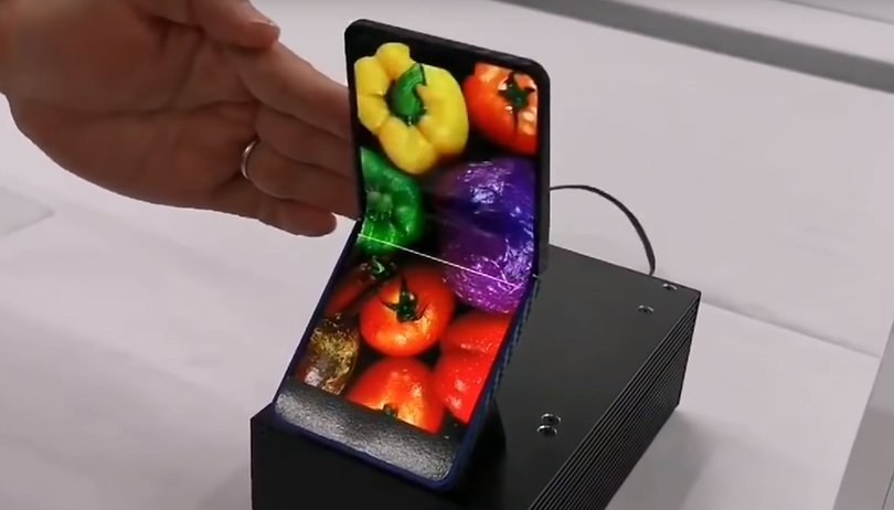 sharp foldable phone oledinfo 01