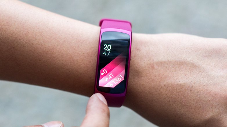 AndroidPIT samsung gear fit 2 1