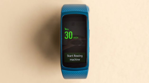 Samsung Gear Fit2 recensione, samsung gear fit2 display, samsung gear fit2 schermo,