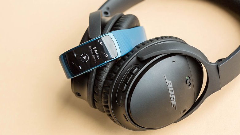 Bose QuietComfort 35 review no wires no worries