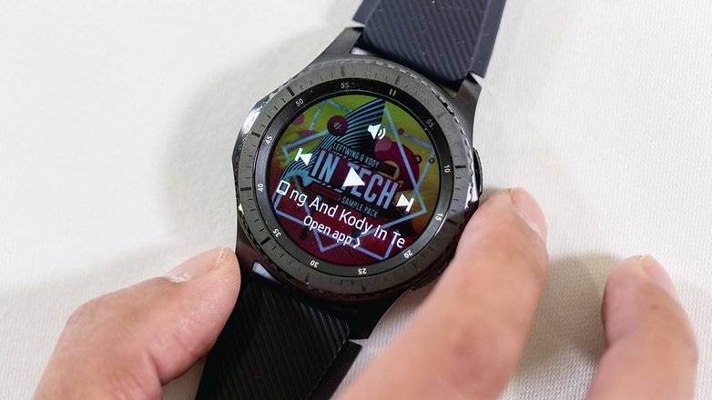 AndroidPIT samsung gear s3 15
