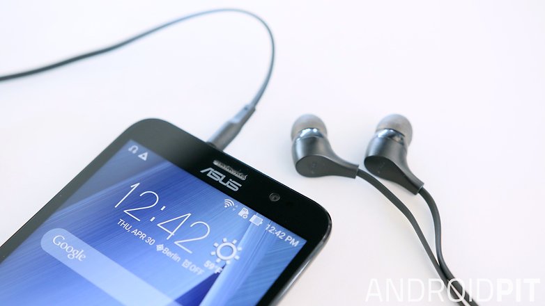 asus zenfone 2 headphones