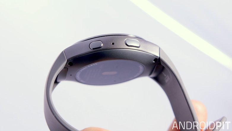 Samsung Gear S2 review brilliant but with one big problem