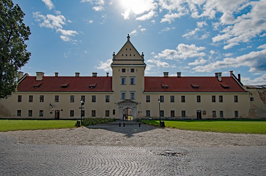 336_Zhovkva_Schloss