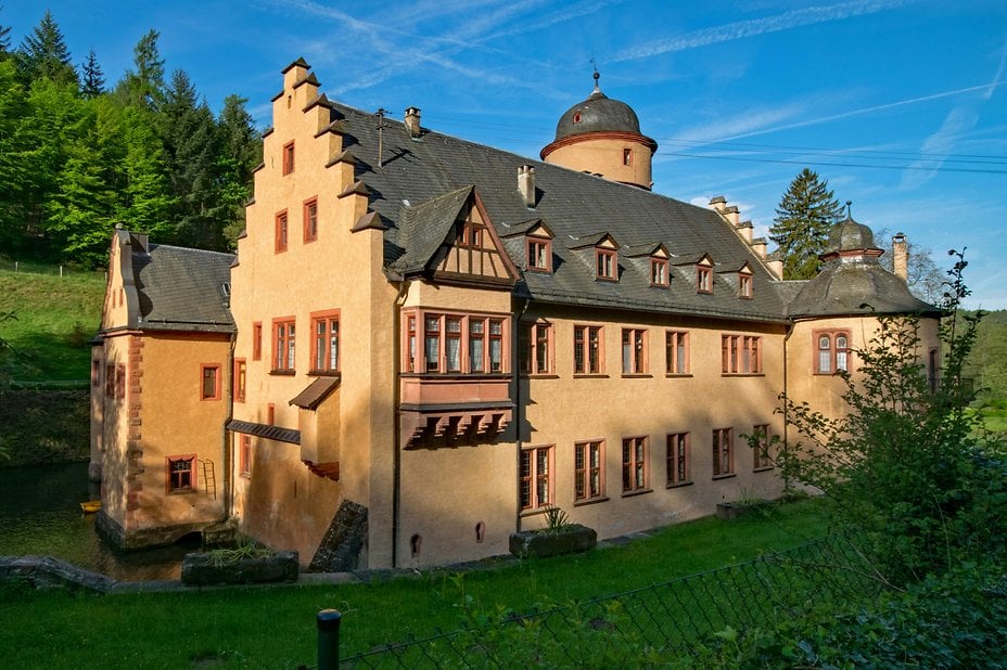 Mespelbrunn Schloss07