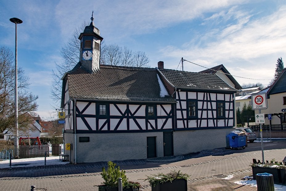 Niedernhausen_Engenhahn_Rathaus01