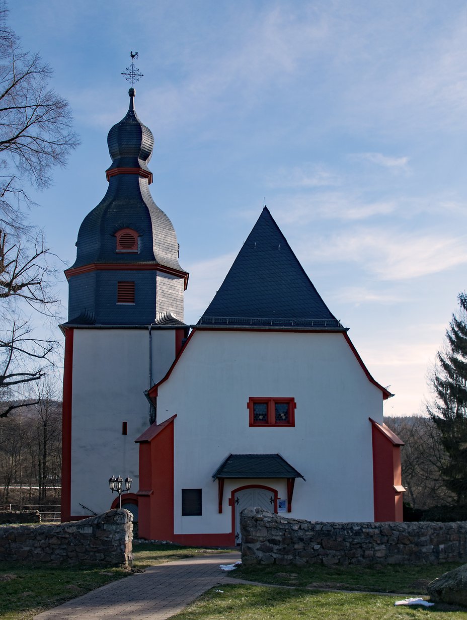 Niedernhausen_Niederseelbach_Kirche01