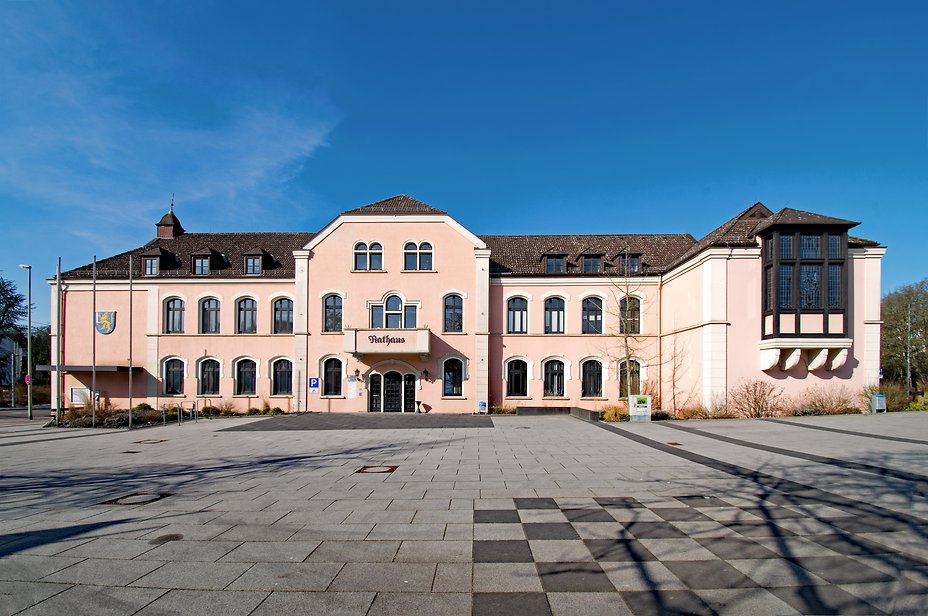 Niedernhausen_Rathaus01