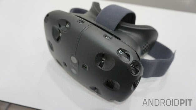 AndroidPIT HTC Vive VR headset side angle