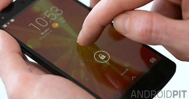 AndroidPIT Nexus 5 Knock On