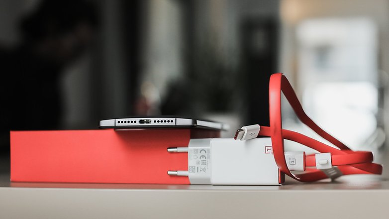 AndroidPIT OnePlus 2 USB Type C