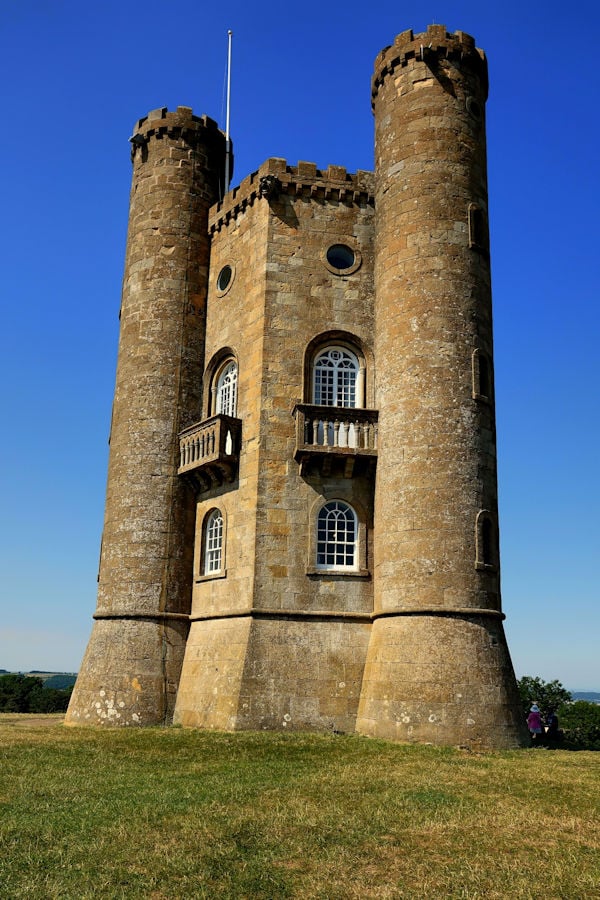 broadway_tower