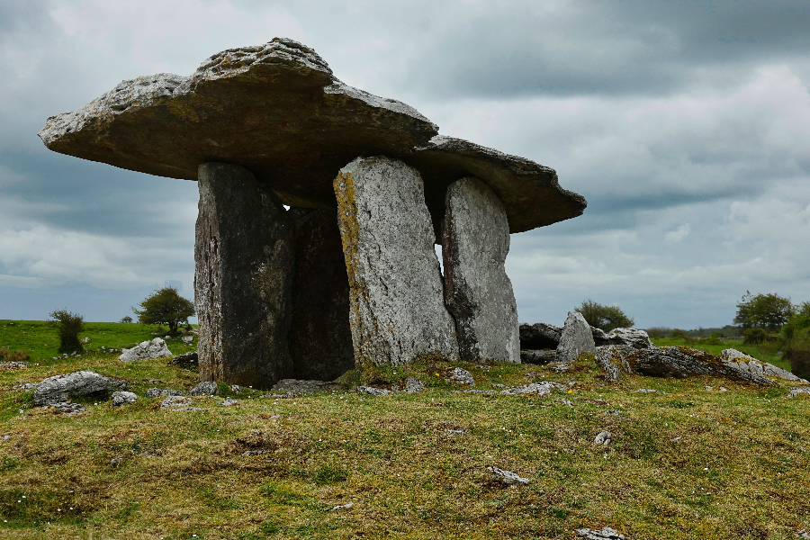 poulnabrone