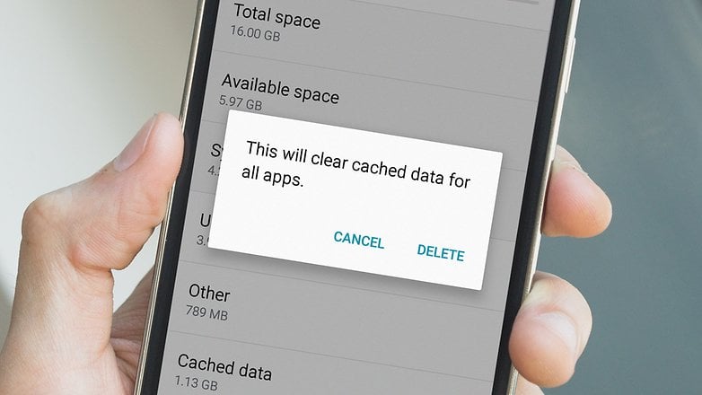 Clear all cached data notification on Android Marshmallow
