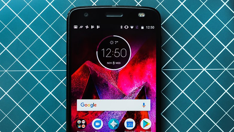 AndroidPIT motorola moto z2 force 3756