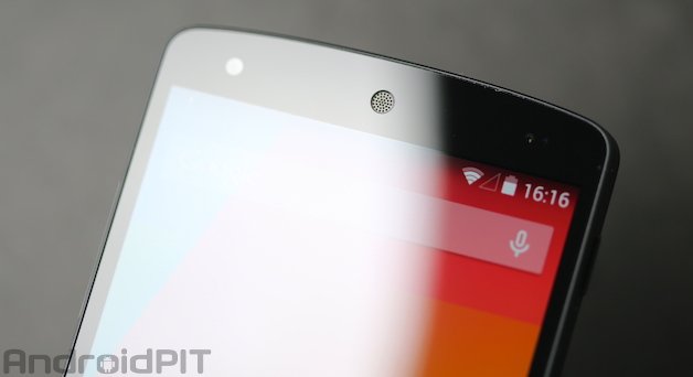 Nexus 5 facing camera