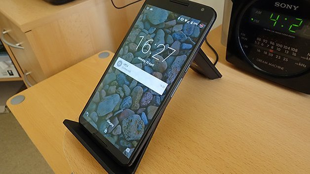 AndroidPIT Nexus 6 wireless dock