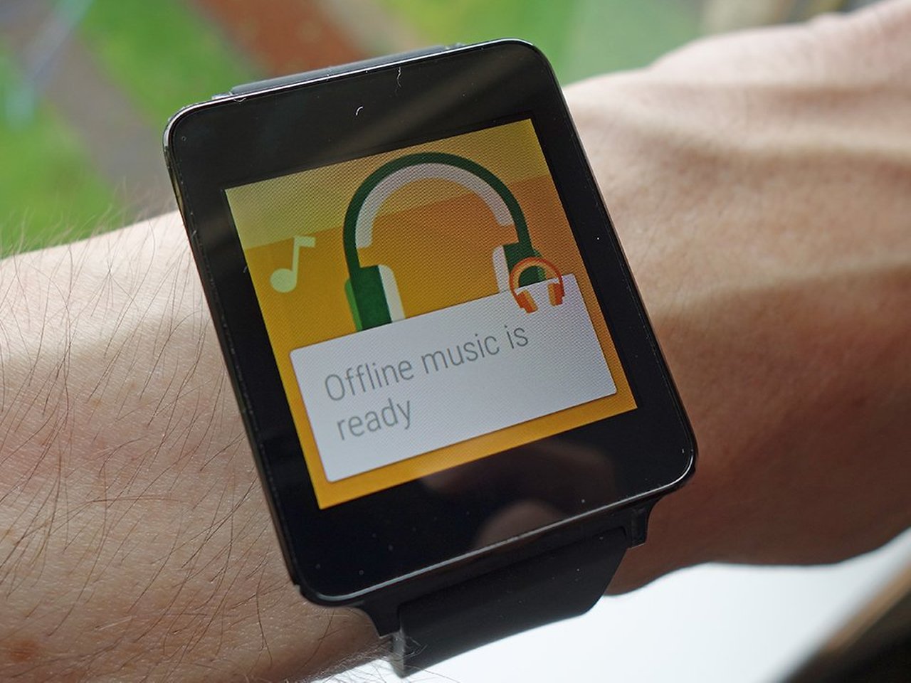 How to play music on your smartwatch using Android Wear