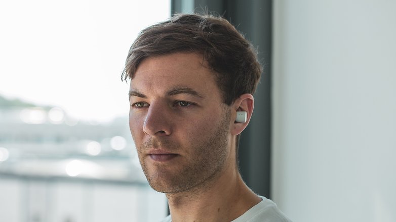 androidpit cambridge audio true wireless headphones 21