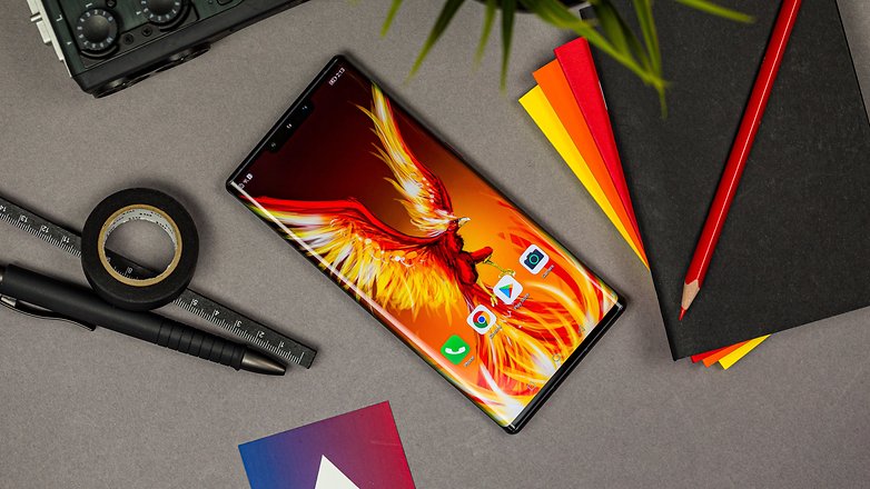 AndroidPIT huawei mate 30 pro display