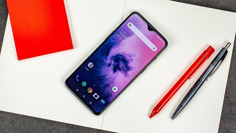 androidpit oneplus 7 review display
