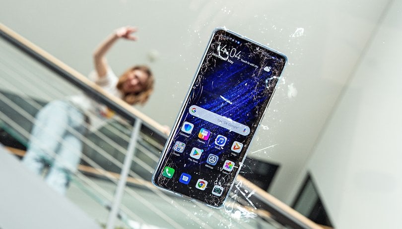 androidpit broken fallen smartphone cracked