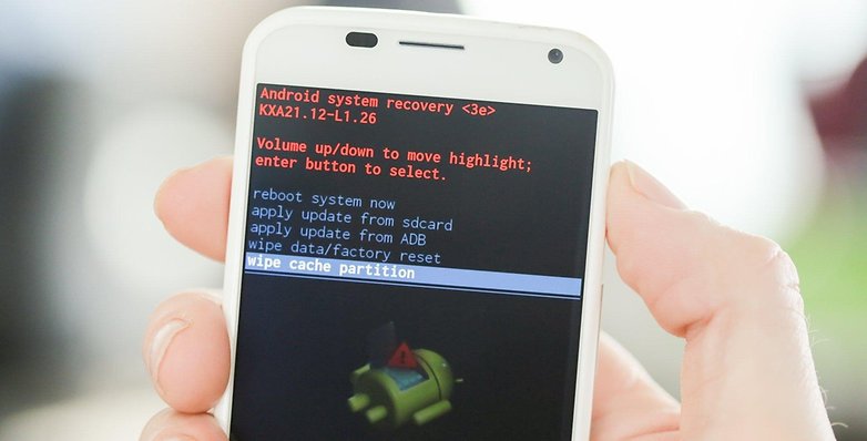 AndroidPIT Moto X wipe cache partition