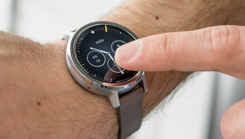 Android watch online motorola