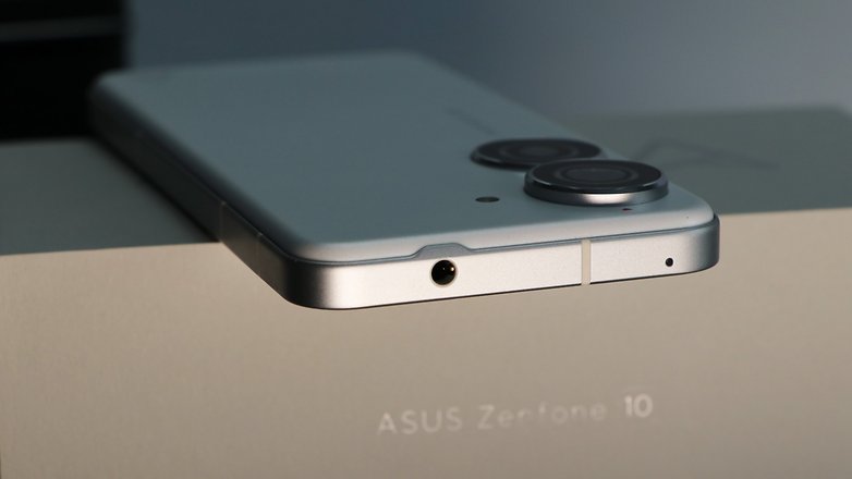 Asus Zenfone 10